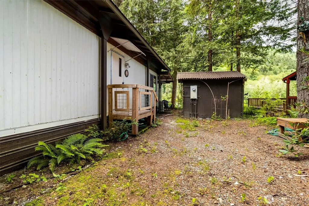 14910 River Lane Concrete WA 98237