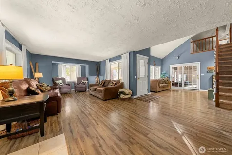 21823 Colt Road Leavenworth WA 98826
