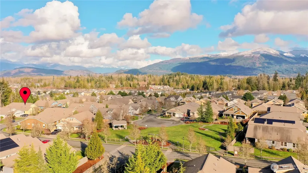965 Chestnut Loop Mount Vernon WA 98274