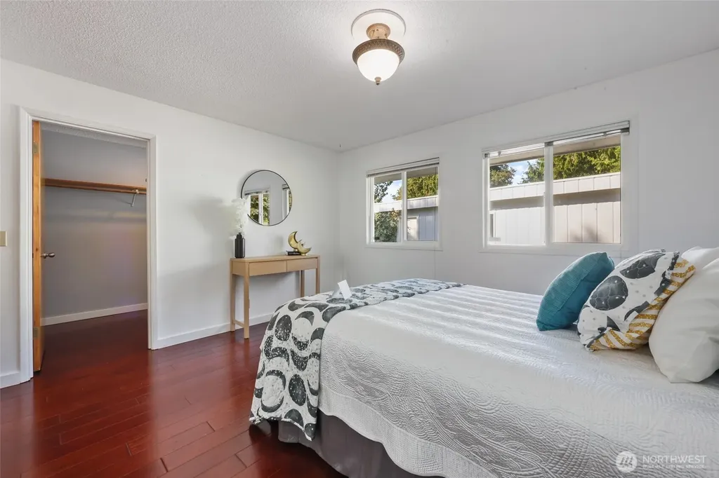 5113 Brassfield Drive SE Olympia WA 98501