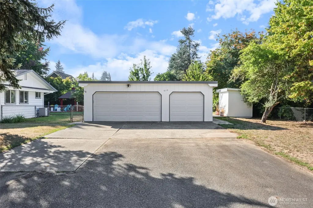 5113 Brassfield Drive SE Olympia WA 98501