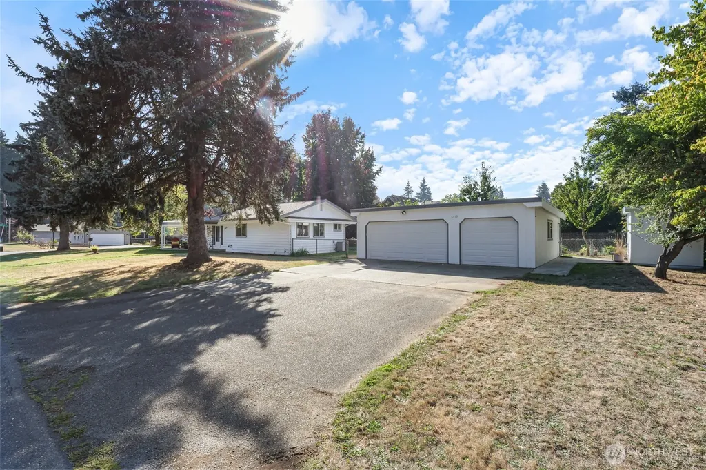 5113 Brassfield Drive SE Olympia WA 98501