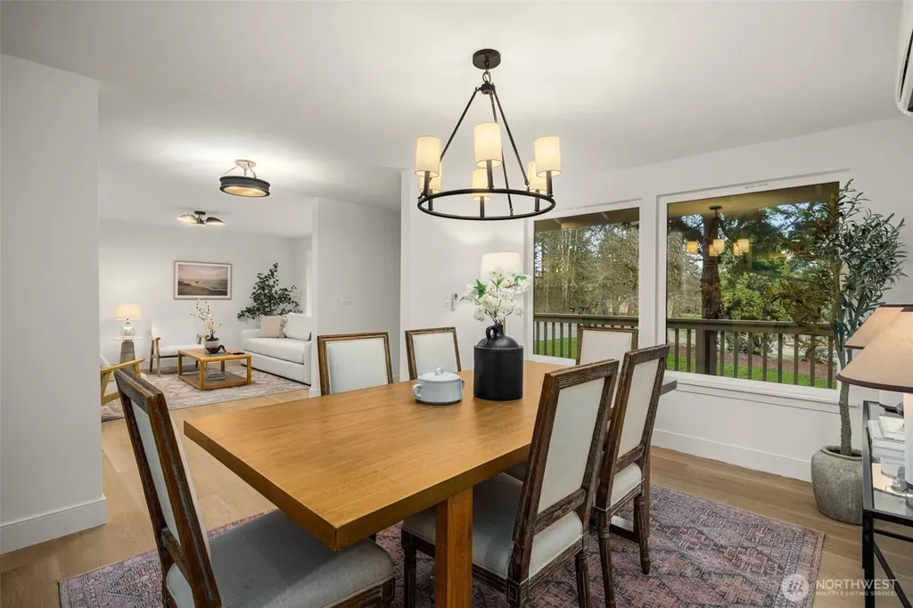 18843 168th Avenue NE Woodinville WA 98072
