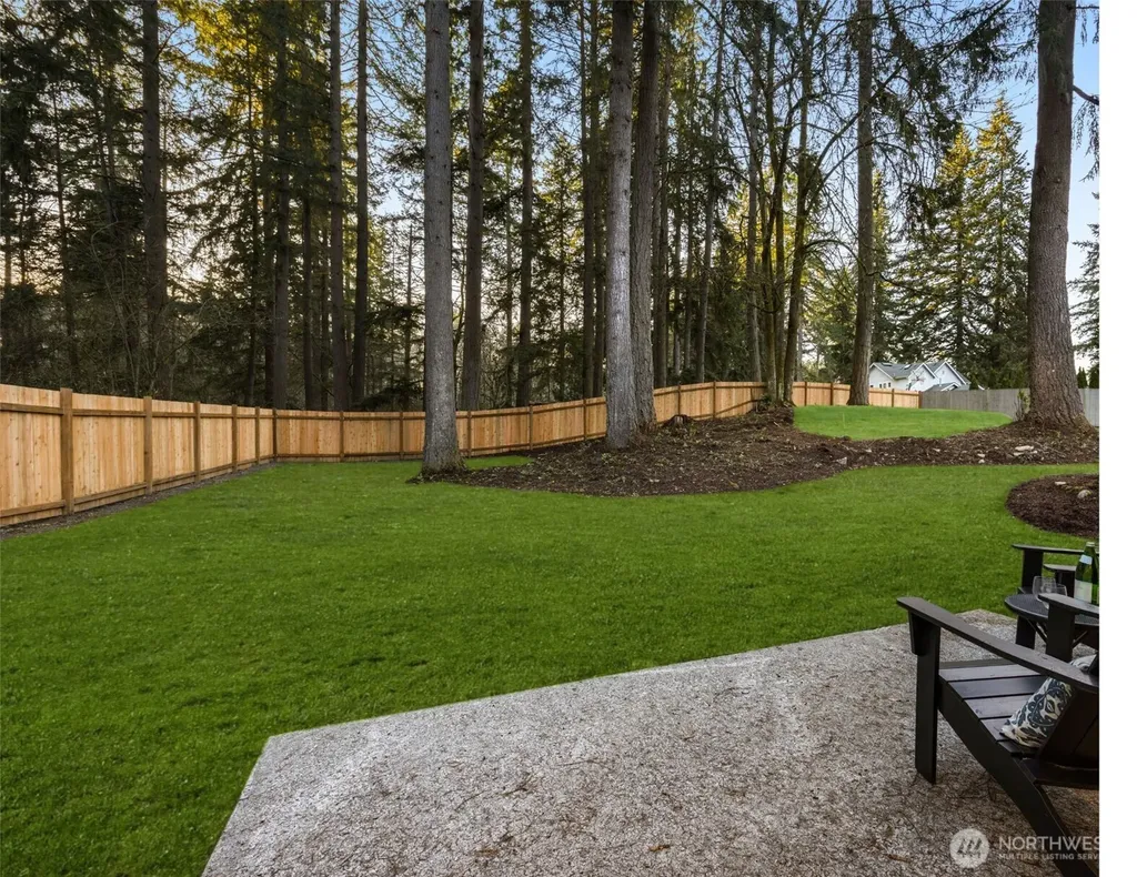 18843 168th Avenue NE Woodinville WA 98072