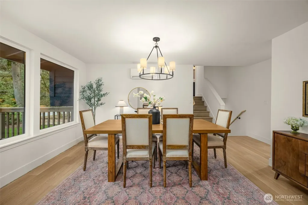 18843 168th Avenue NE Woodinville WA 98072