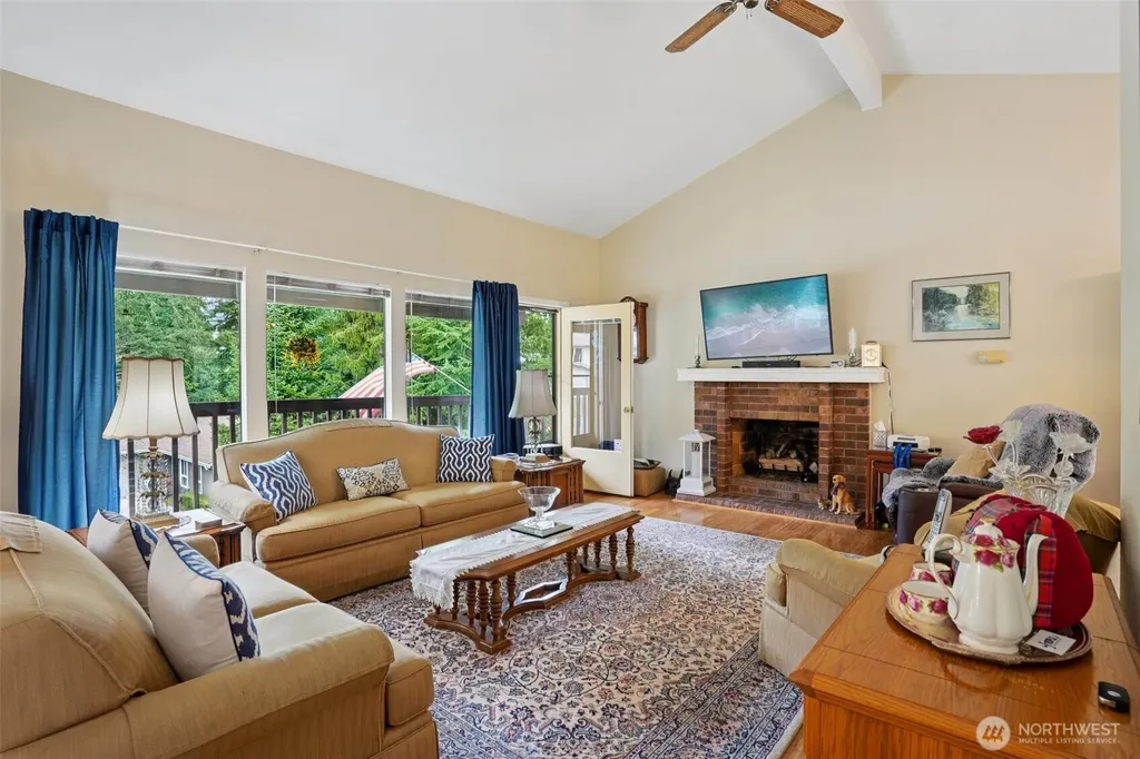 1207 S 293rd Place Federal Way WA 98003