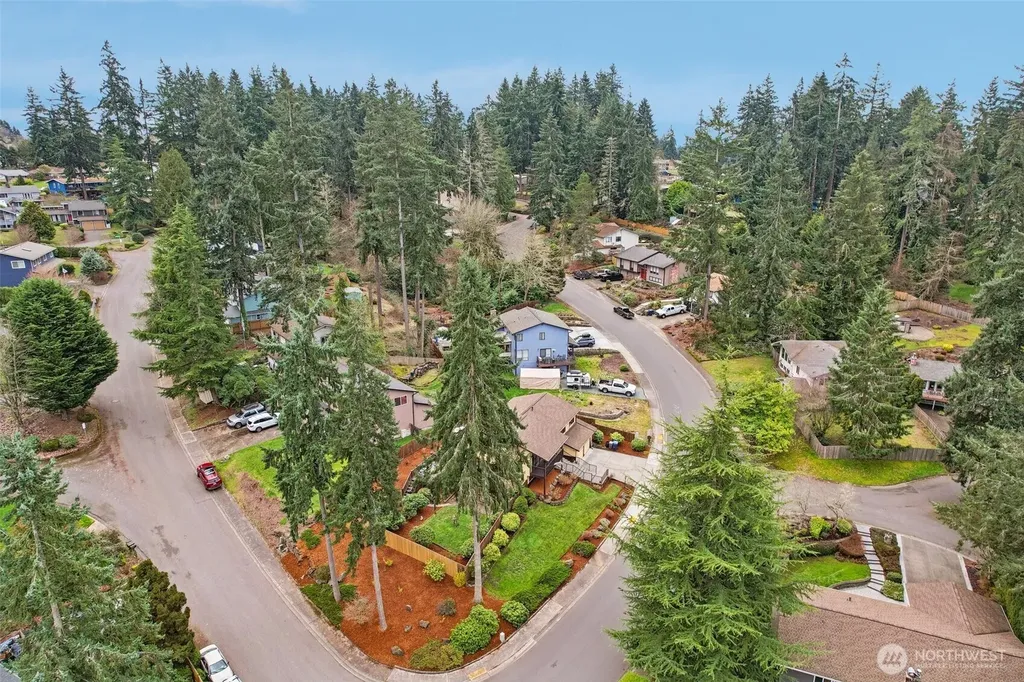 1207 S 293rd Place Federal Way WA 98003