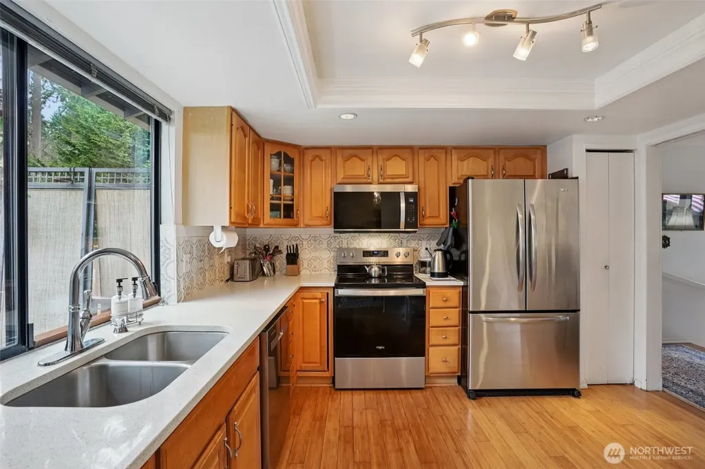 1207 S 293rd Place Federal Way WA 98003