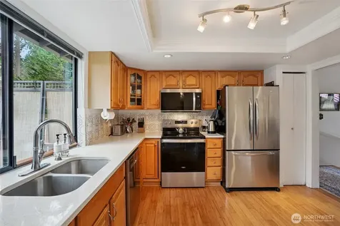 1207 S 293rd Place Federal Way WA 98003