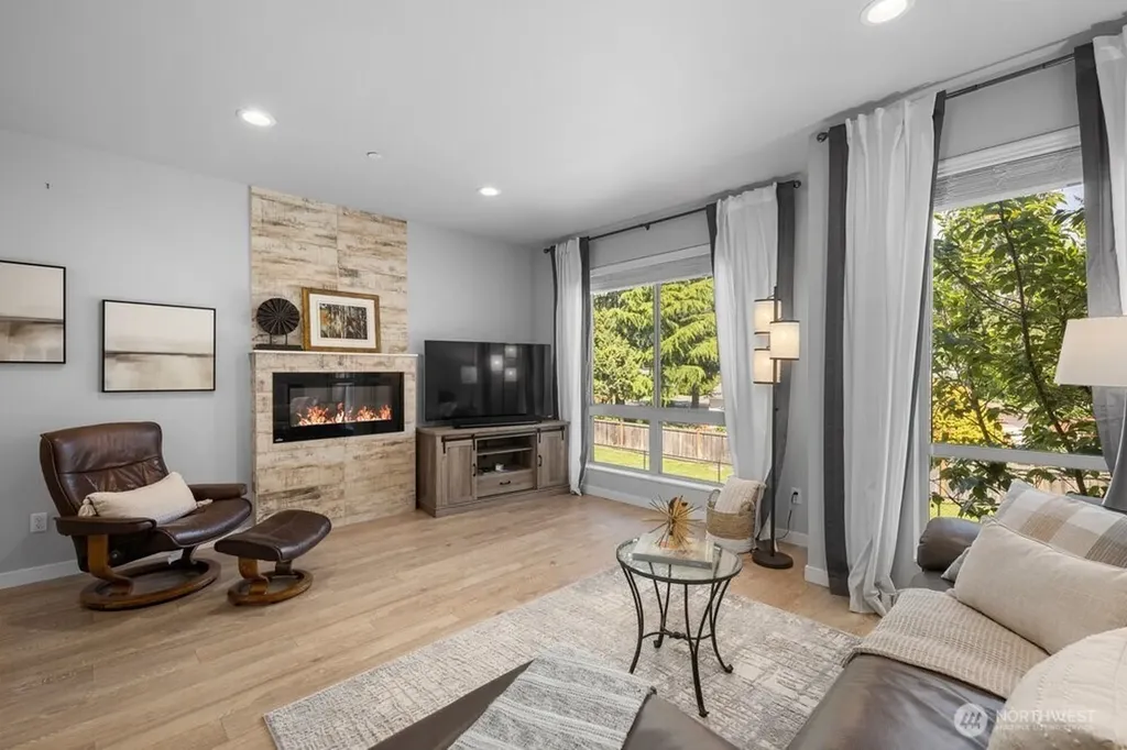 7628 222nd Street SW Edmonds WA 98026