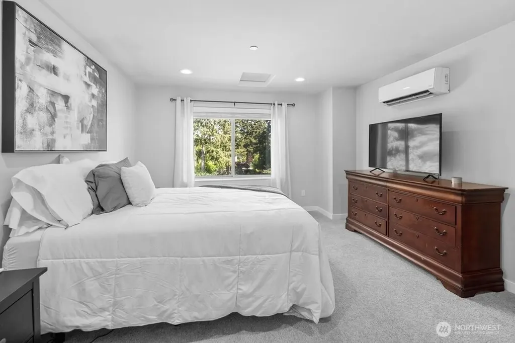 7628 222nd Street SW Edmonds WA 98026