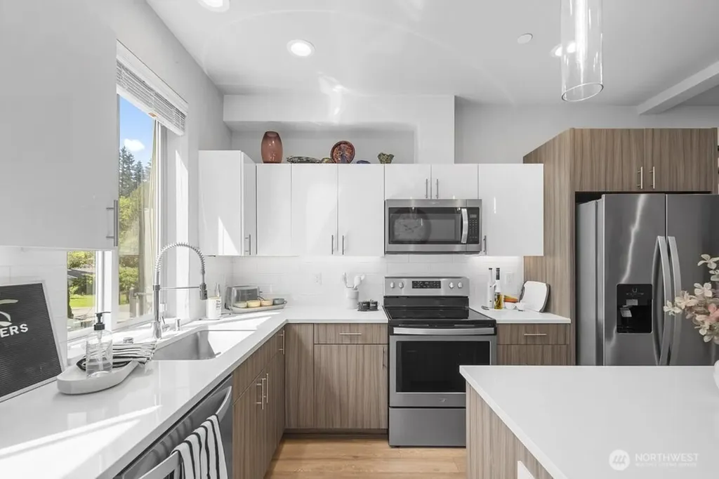 7628 222nd Street SW Edmonds WA 98026