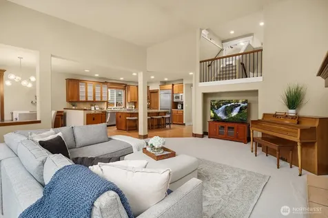 809 235th Avenue NE Sammamish WA 98074