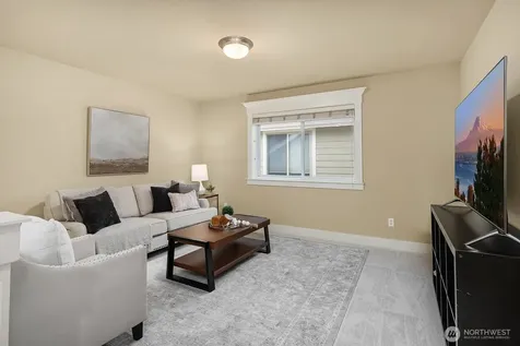 809 235th Avenue NE Sammamish WA 98074