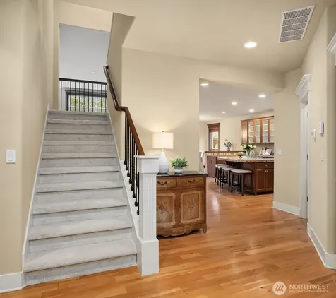 809 235th Avenue NE Sammamish WA 98074