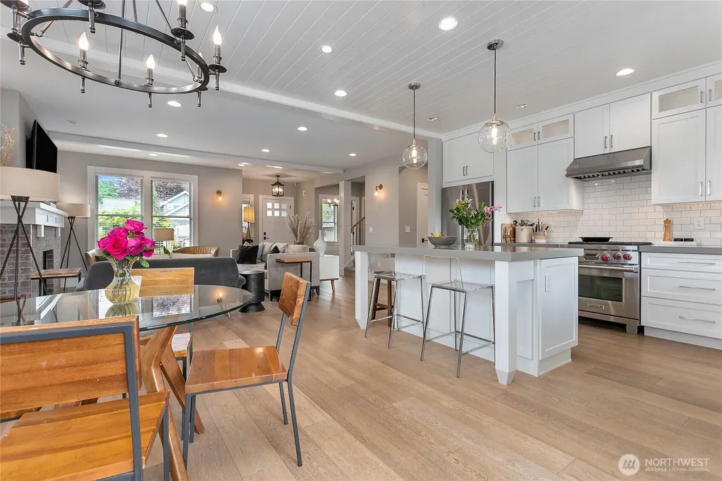 902 Captain Bay Court Lynden WA 98264