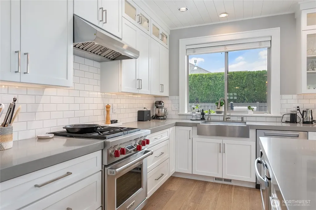902 Captain Bay Court Lynden WA 98264
