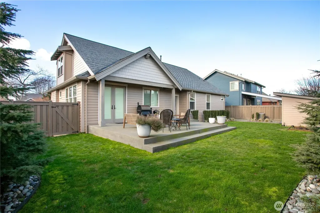 902 Captain Bay Court Lynden WA 98264