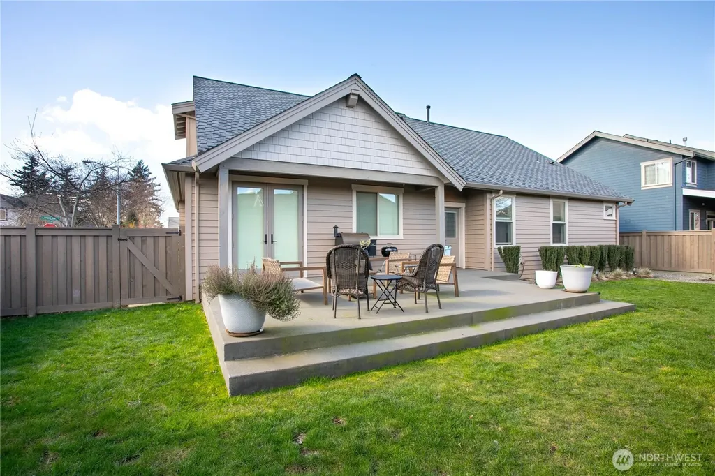 902 Captain Bay Court Lynden WA 98264