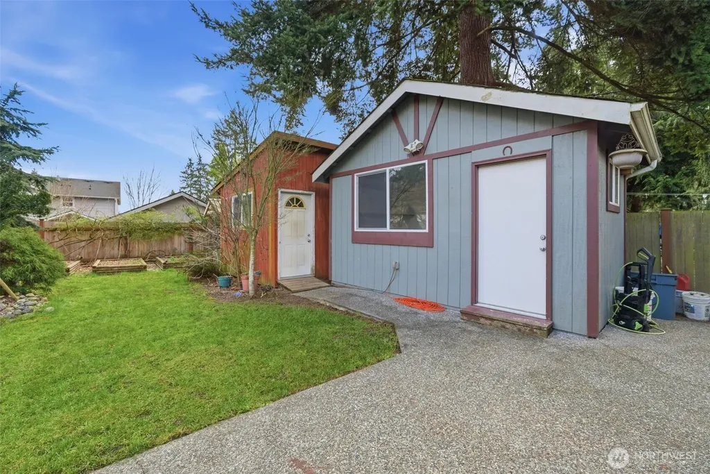 14056 23rd Place NE Seattle WA 98125