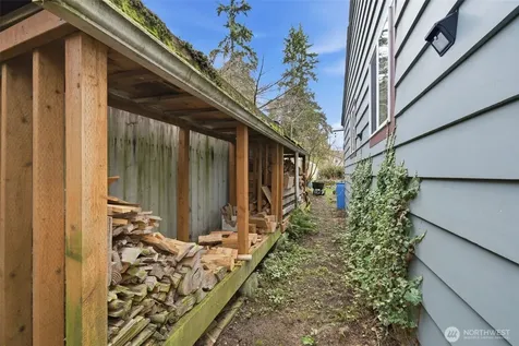 14056 23rd Place NE Seattle WA 98125
