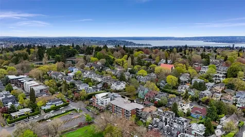 732 11th Avenue E Seattle WA 98102