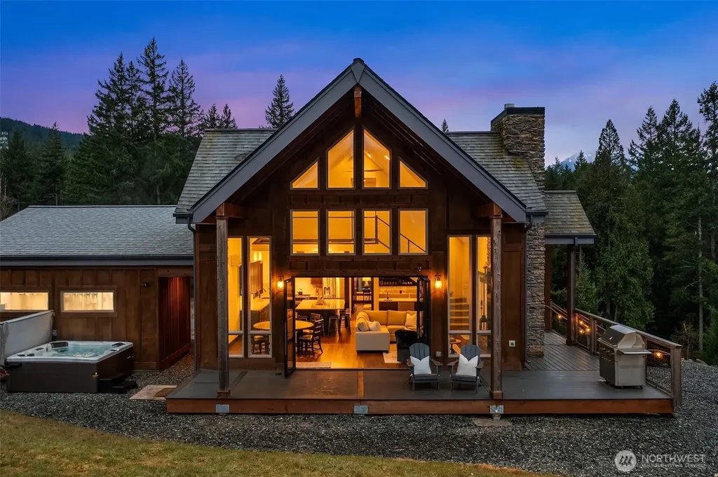 126 Burl Lane Packwood WA 98361