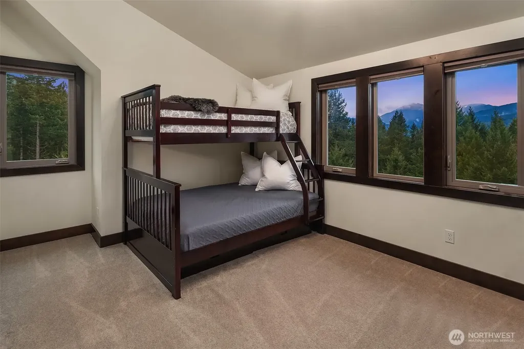 126 Burl Lane Packwood WA 98361