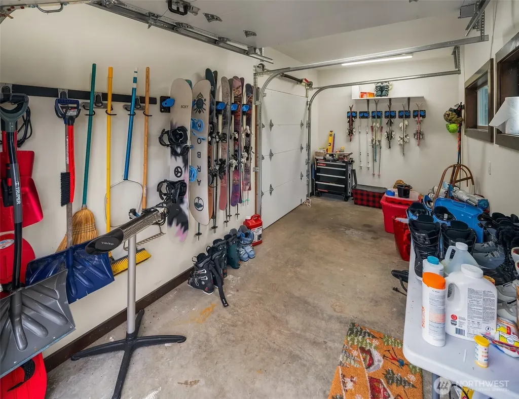 126 Burl Lane Packwood WA 98361