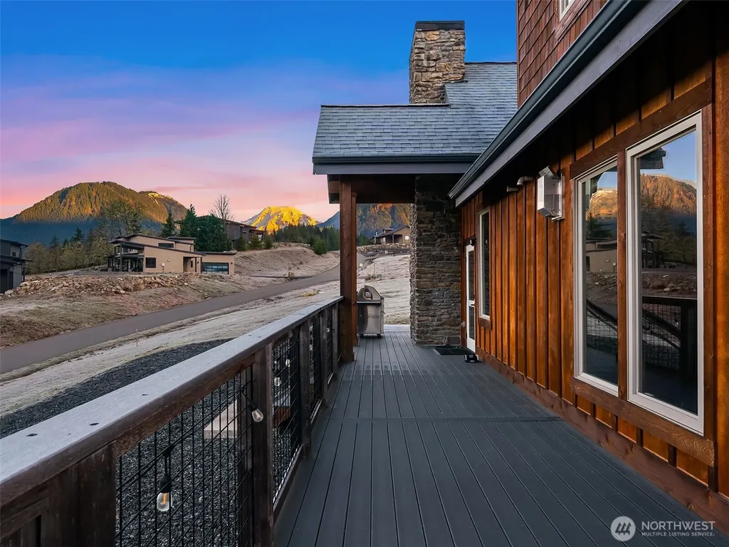 126 Burl Lane Packwood WA 98361