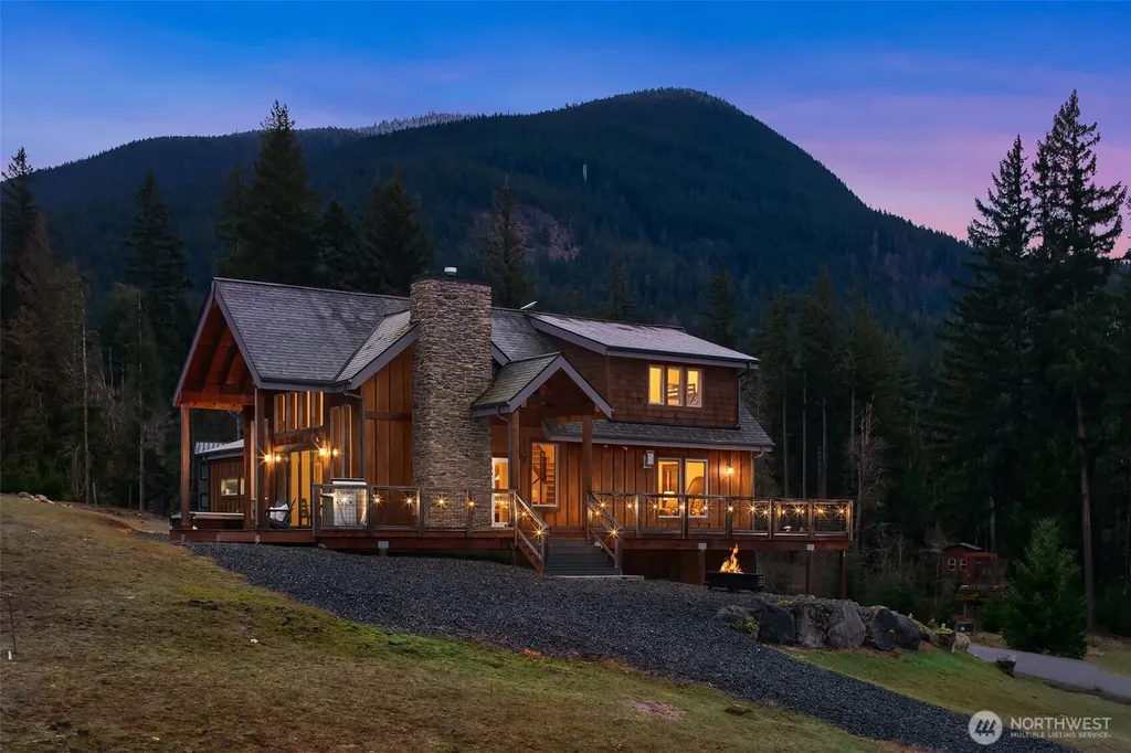 126 Burl Lane Packwood WA 98361