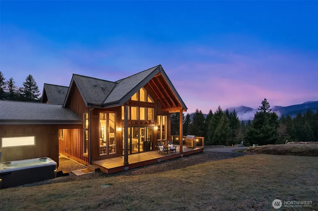 126 Burl Lane Packwood WA 98361