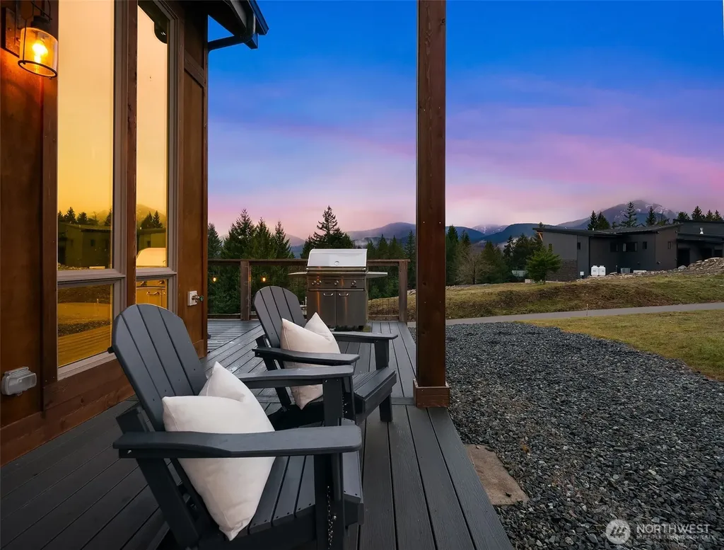 126 Burl Lane Packwood WA 98361