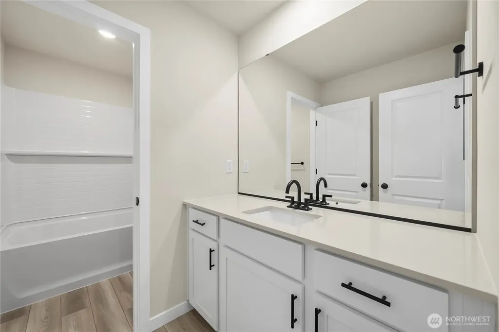 8727 62nd Court SE Olympia WA 98513