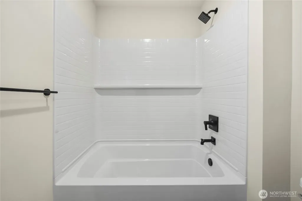 8727 62nd Court SE Olympia WA 98513