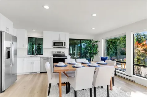 1942 7th Avenue W Seattle WA 98119