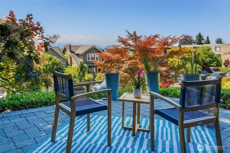 1942 7th Avenue W Seattle WA 98119