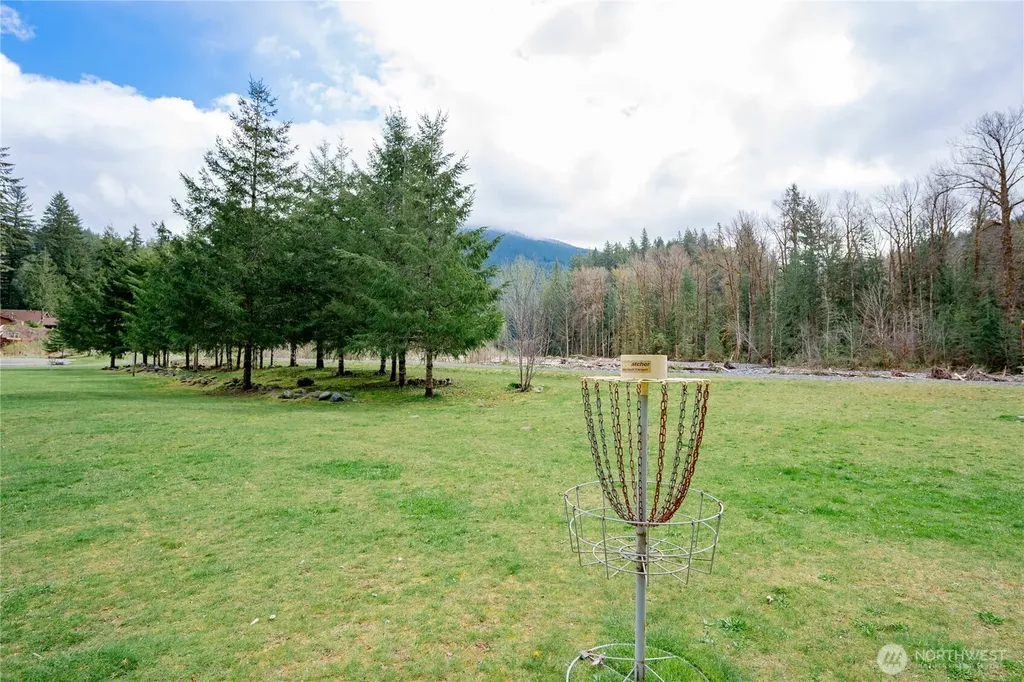 14039 Chimney Lane Deming WA 98244