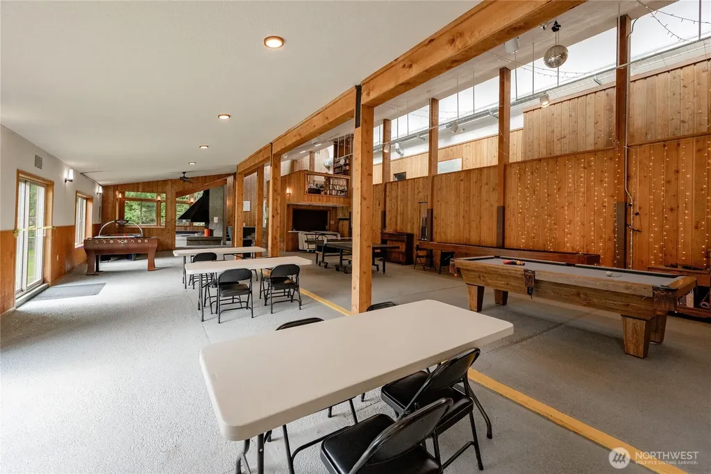 14039 Chimney Lane Deming WA 98244