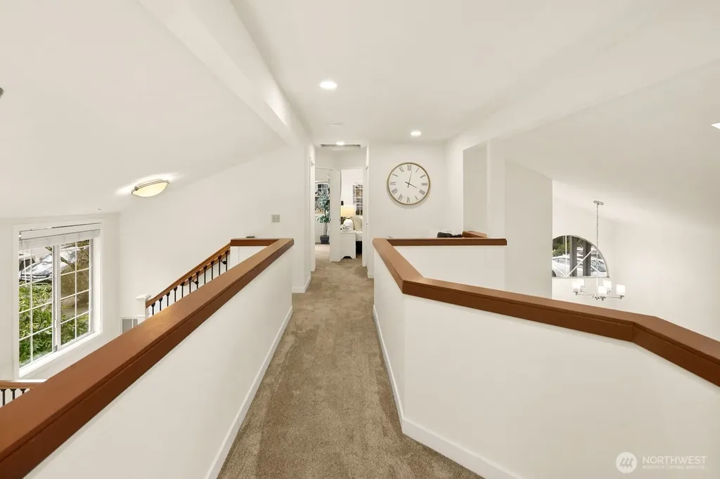 24341 SE 42nd Place Sammamish WA 98029