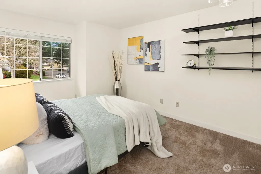 24341 SE 42nd Place Sammamish WA 98029