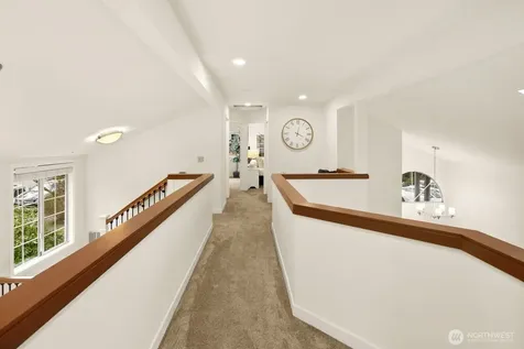 24341 SE 42nd Place Sammamish WA 98029