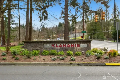 24341 SE 42nd Place Sammamish WA 98029