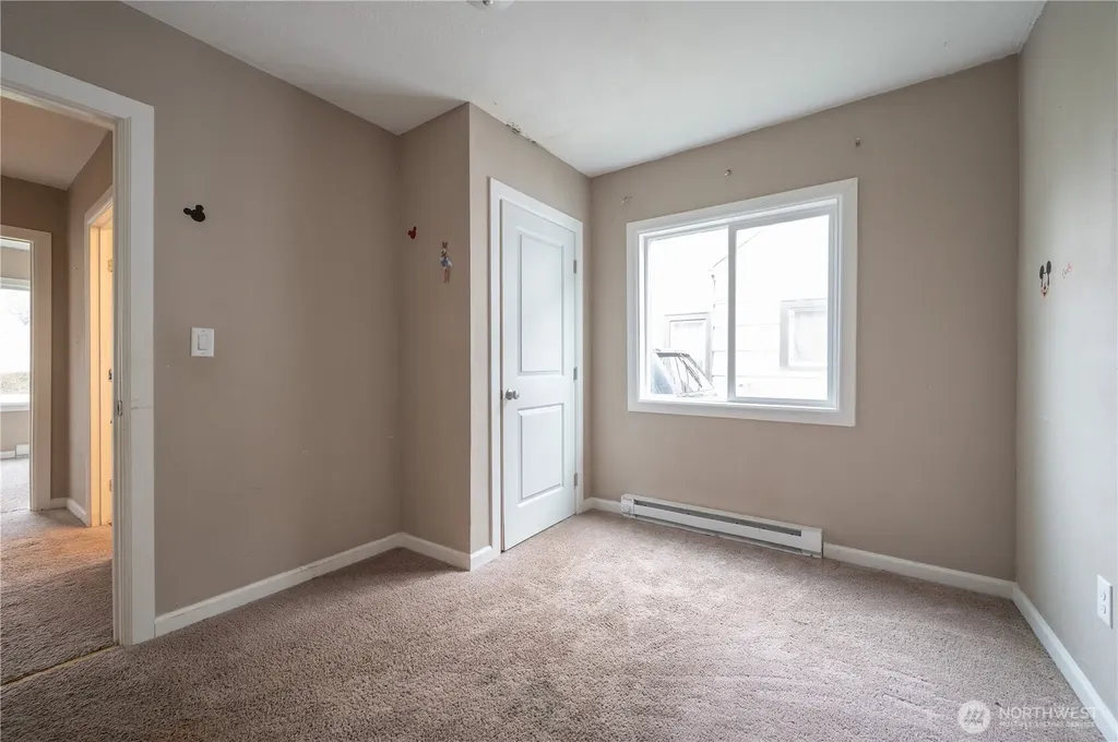 2826 Pacific Avenue Hoquiam WA 98550