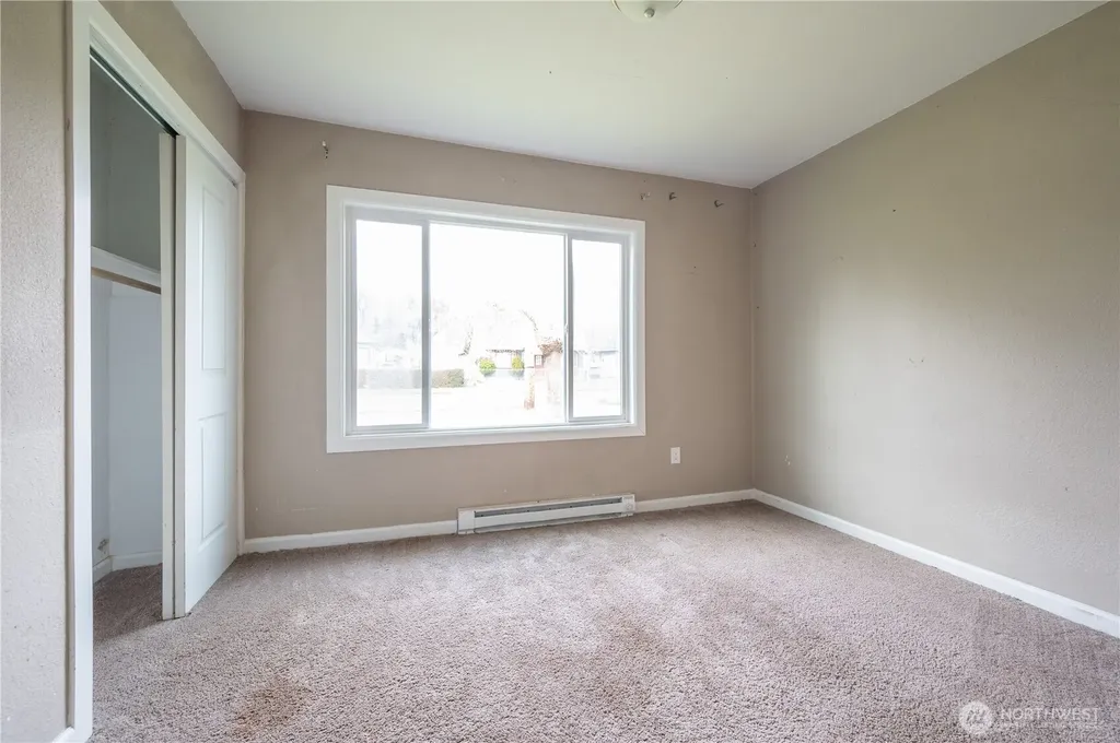 2826 Pacific Avenue Hoquiam WA 98550