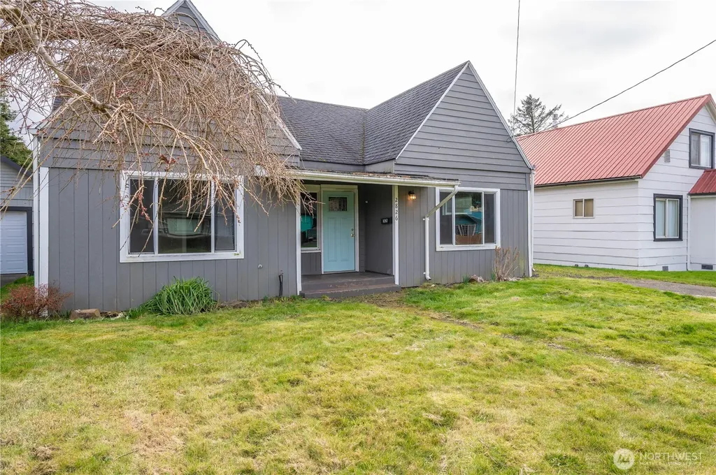 2826 Pacific Avenue Hoquiam WA 98550