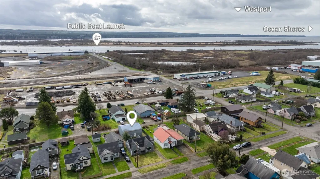 2826 Pacific Avenue Hoquiam WA 98550