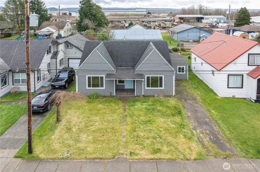 2826 Pacific Avenue Hoquiam WA 98550