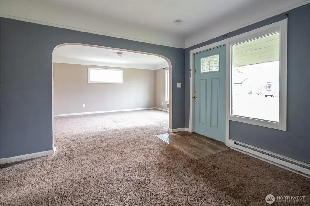 2826 Pacific Avenue Hoquiam WA 98550
