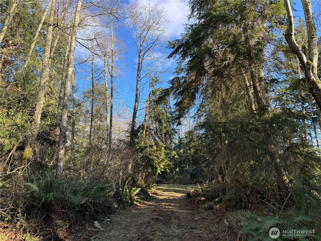 28062 State Route 525 Coupeville WA 98239